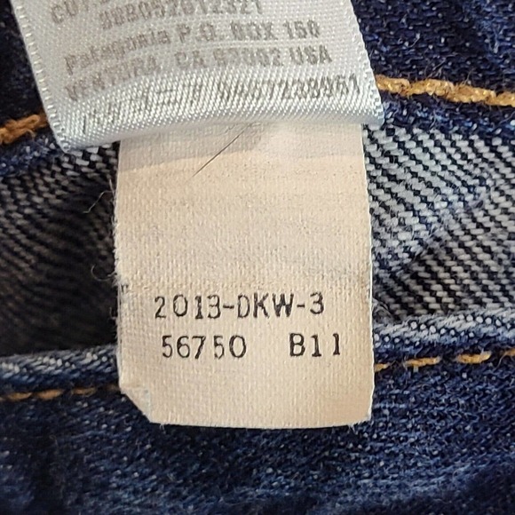 Patagonia Men's Relaxed Jeans - Dark Blue - Picture 8 of 12